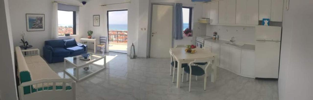 Seabreeze-Family Home Полихроно Екстериор снимка